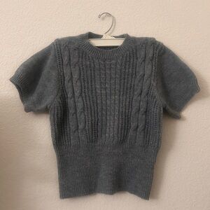 Gray Cable Knit Short Sleeve Sweater